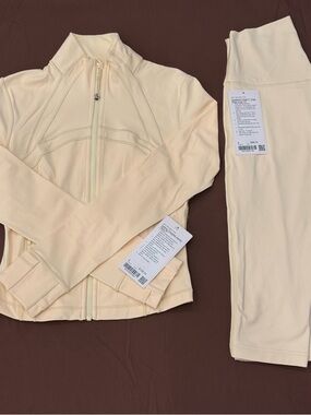 lululemon buttercream set